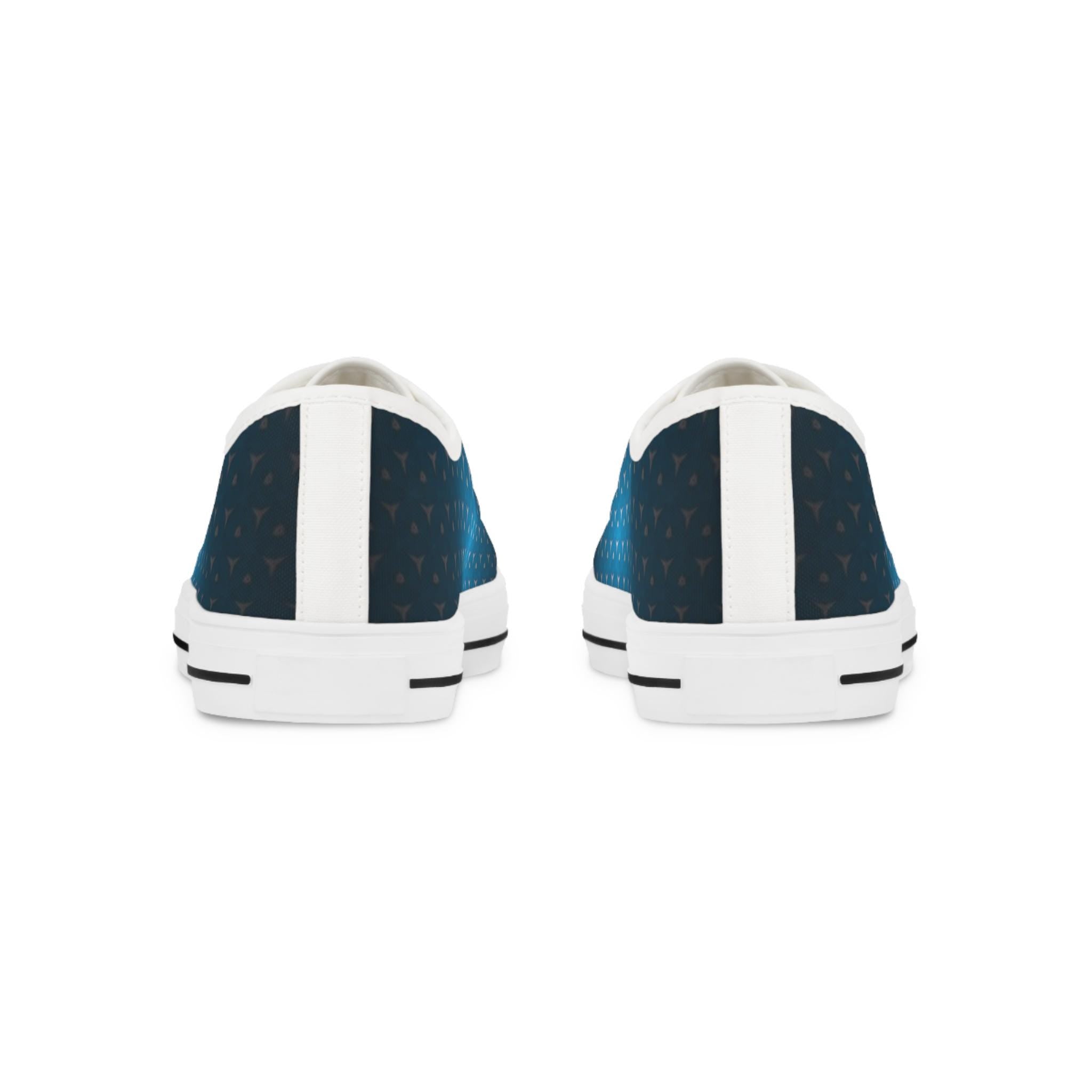 Blue Gradient Triangle Pattern Sneakers | Low Top Shoes
