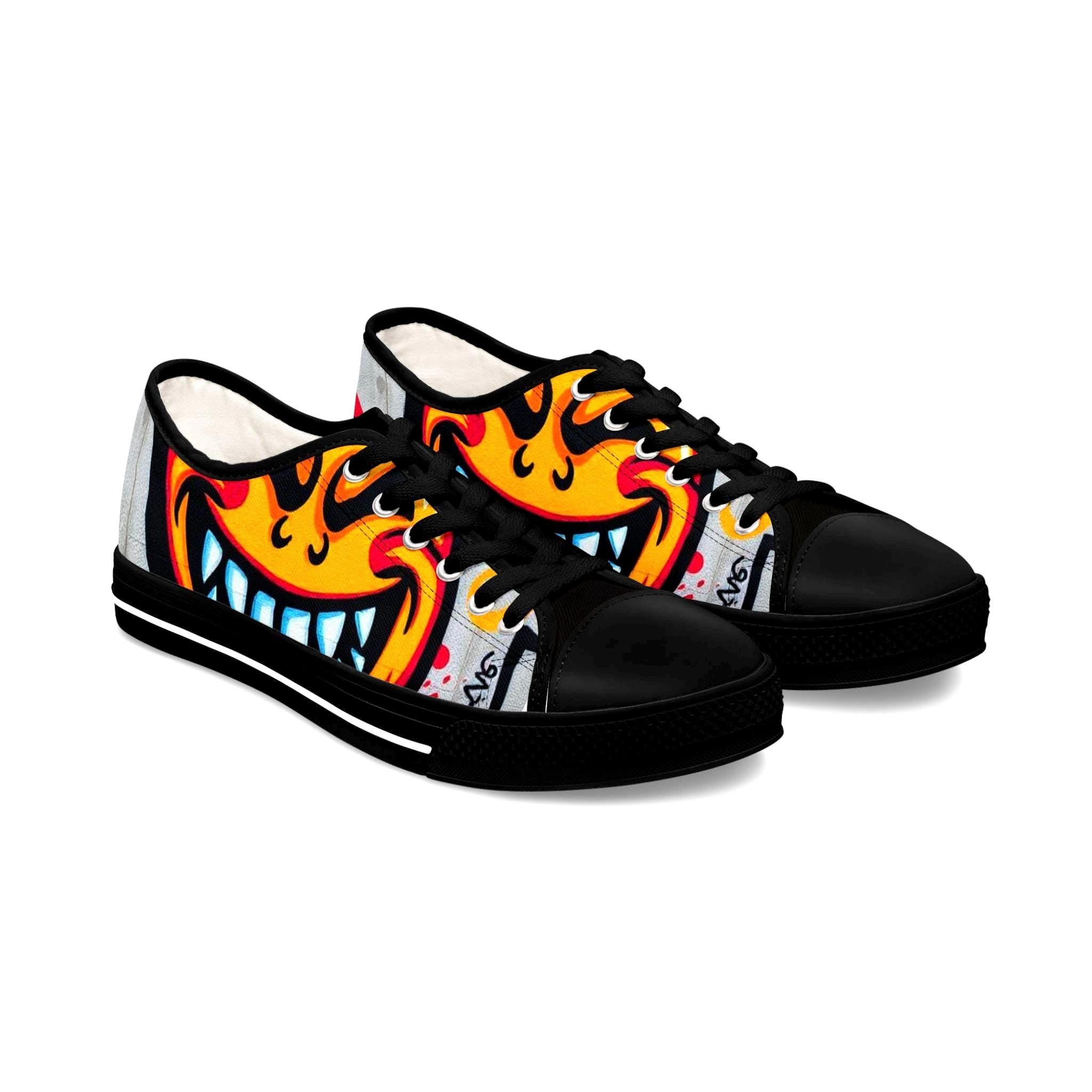Evil Smile Graffiti Emoji Face Women's Low Top Sneakers | Street Art Graffiti Print