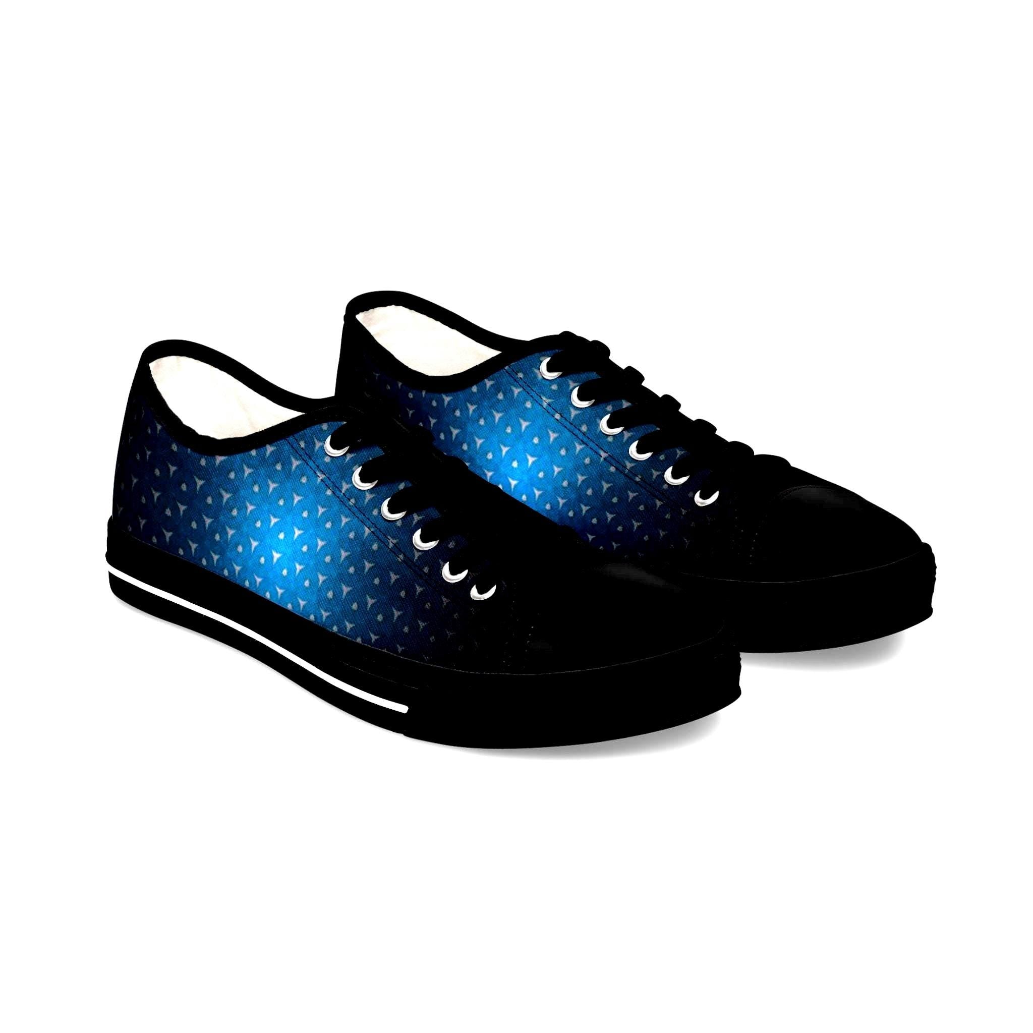 Blue Gradient Triangle Pattern Sneakers | Low Top Canvas Shoes