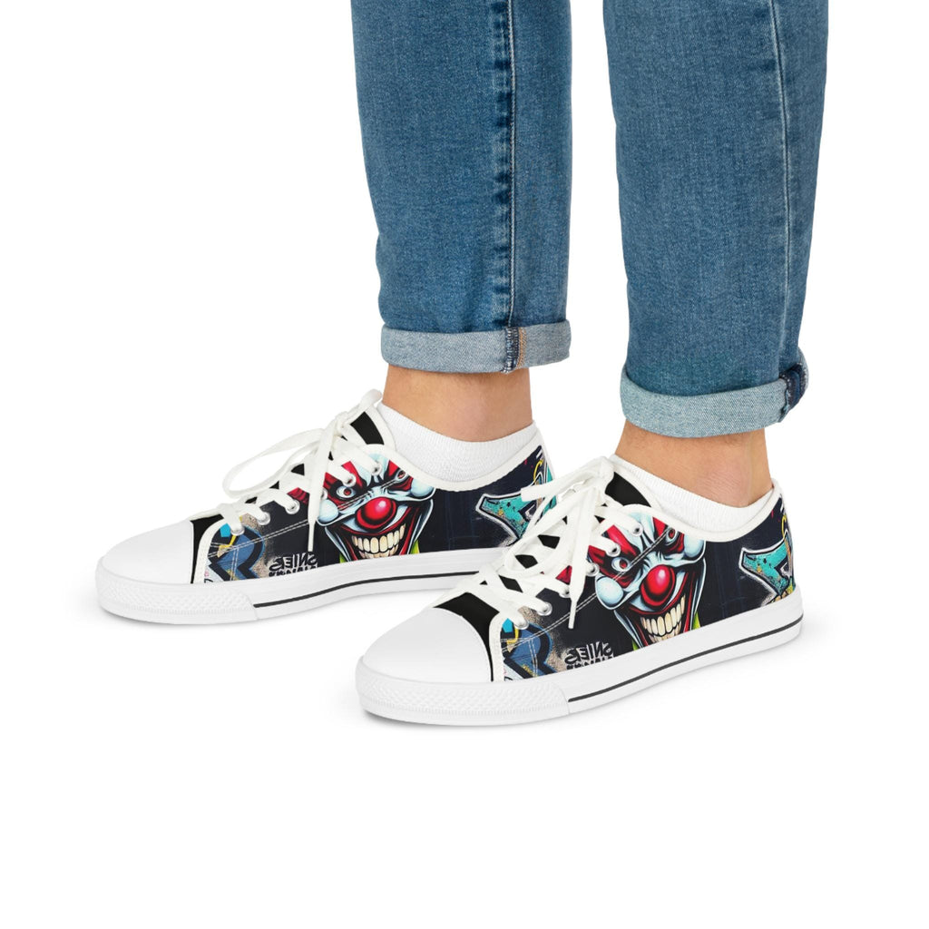 Creepy Clown Graffiti Face men's low top shoes | Horror Carnival Pattern